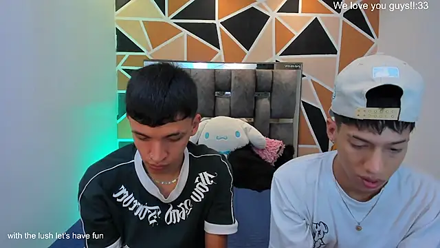 Онлайн чат XXX Juan_Nd_Steven