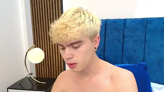 Ian_Stone Live XXX-chat