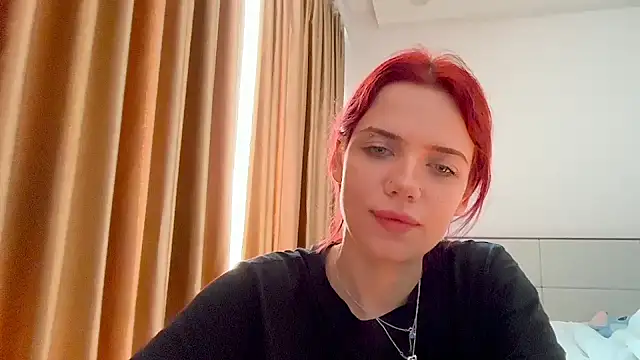 TenderChloe Adlı Modelin Canlı XXX Sohbeti
