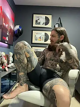 Онлайн чат XXX ThomasHells