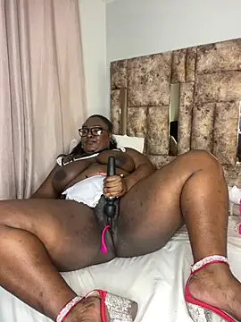 May_storm - Rub pussy with toy 5min 💕