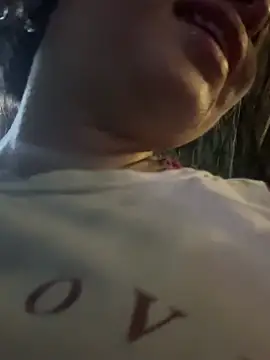 Chat XXX ao vivo de Little__Danni1