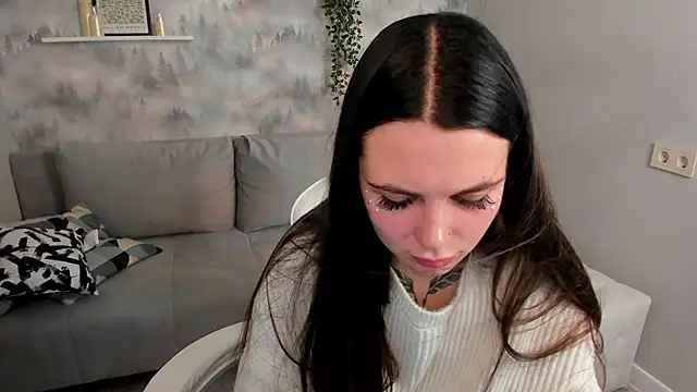 Онлайн чат XXX Mihcela_Furett