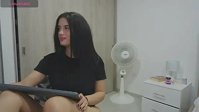 Онлайн чат XXX Phiamat_