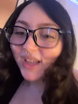 Evemeqtn Live XXX chat