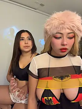 seraphine23's Live XXX Chat