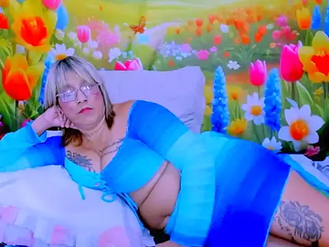 indianroxy Live XXX-chat