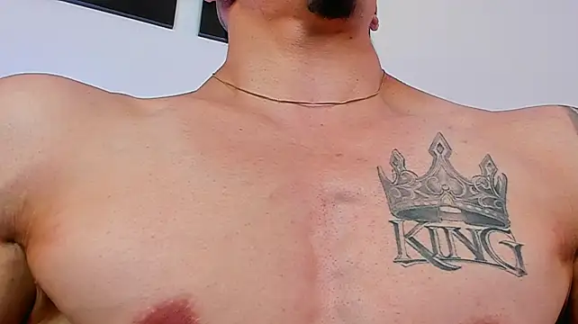 צ'אט XXX בשידור חי של Angelo_Varek