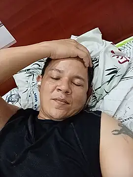 Živý XXX chat DanteRojasLive