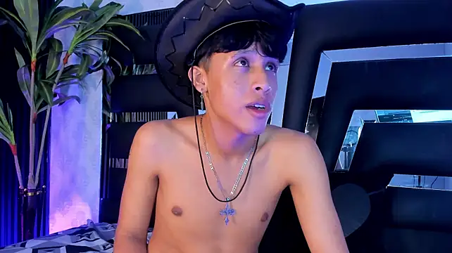 Chat XXX ao vivo de Lex_Sky