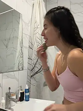 Lira_Fayeee - Make me happy