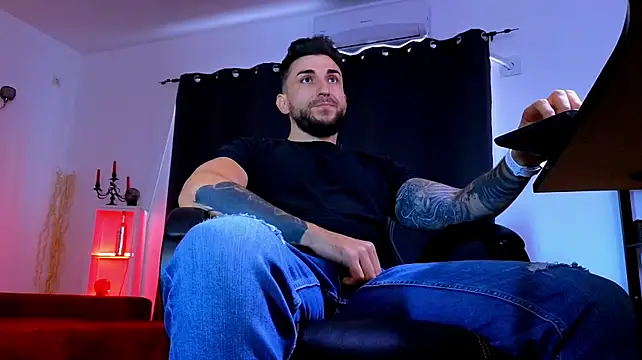 Chat XXX ao vivo de MightyAaron66
