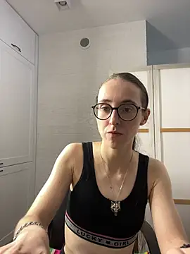 Chat XXX en directo de MartiniiSelenna