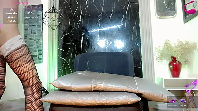 Monserrat_x Live XXX Chat