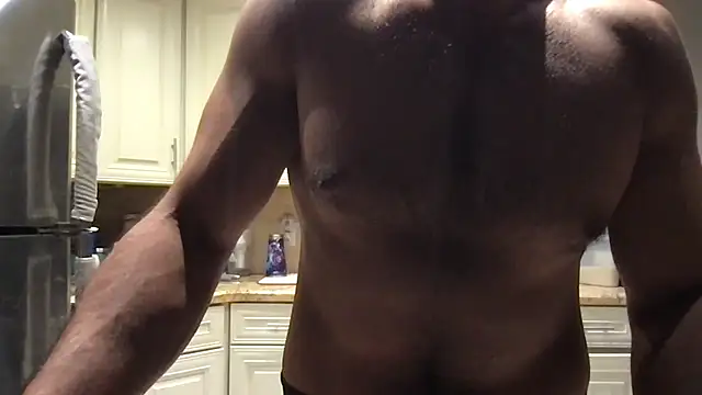Czat XXX na żywo – BigGuyMuscle