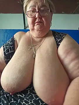 Awn290668's Live XXX Chat