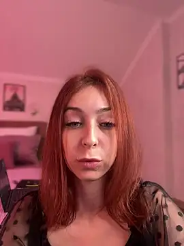 LynaFrost's Live XXX Chat