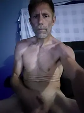 הופעת וובקאם של daddy_daddy_d