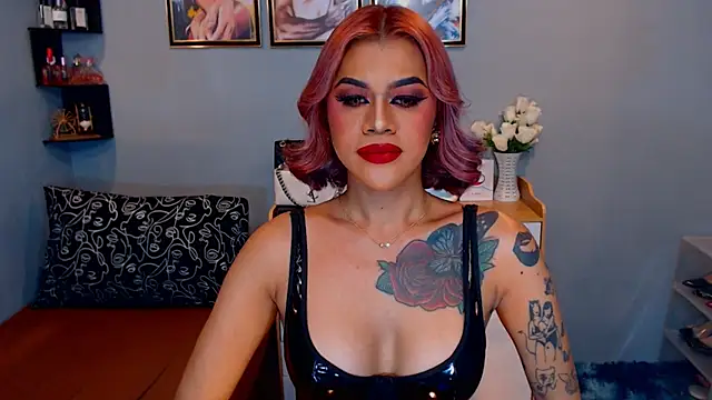 צ'אט XXX בשידור חי של StellaStrong30