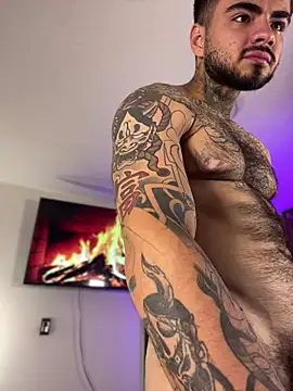 Chat XXX ao vivo de Benjii_Carter1