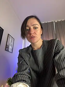 CherryBombs- Chat XXX live