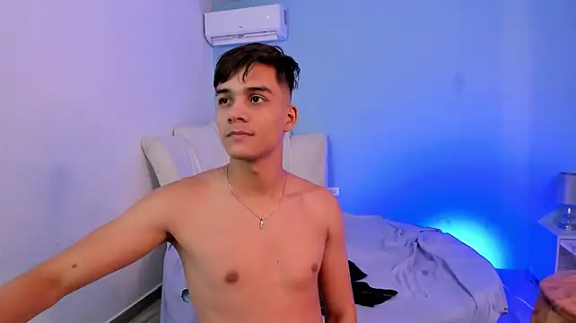 Spaceboyss18n Webbikameraesitys