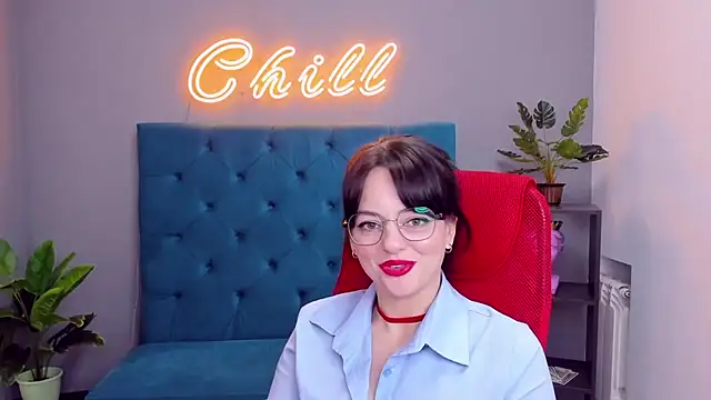 BellaRowan Chat XXX in diretta