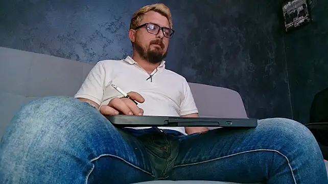 CLOUDYMarkWayne – Live XXX-chat