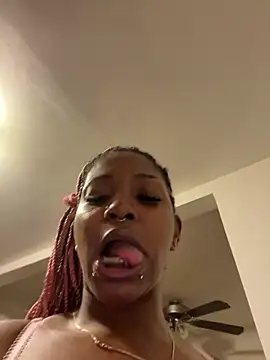 mochakaia's Live XXX Chat