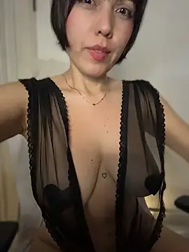Emmahere - Make me wet 🤤
