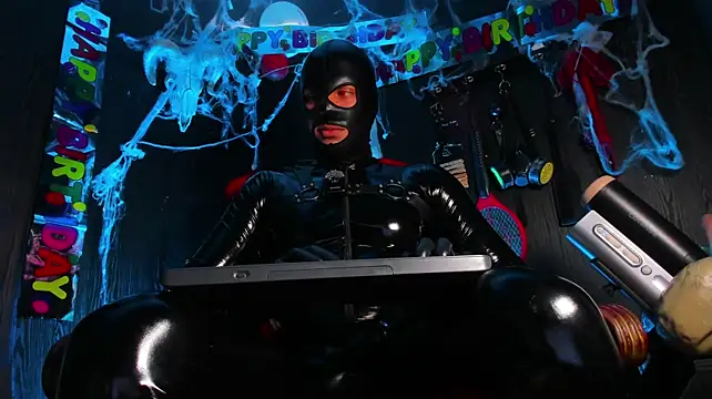 Master_Connor_BDSM: онлайн-секс-чат
