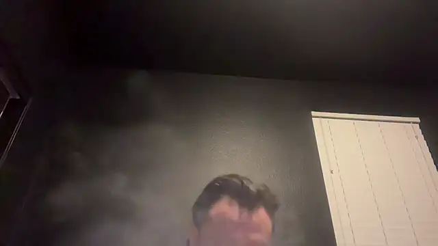 hungandcloudy XXX чат на живо