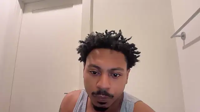 Yungandhungd Live XXX-chat