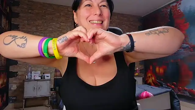 LeillaaX - Finger play pussy