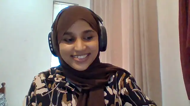 Chat +18 de AikoVelvet ao vivo