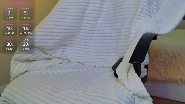 PhantomLace - rub my clit<3