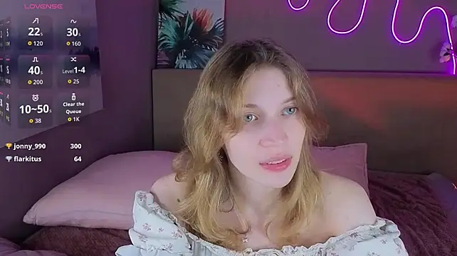 Chatroom XXX en direct de Emily_Cartex