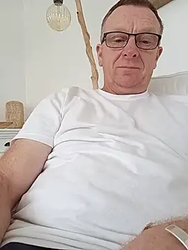 hamstercom3333's Live XXX Chat
