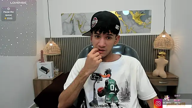 JDWhite18 – Naživo XXX chat