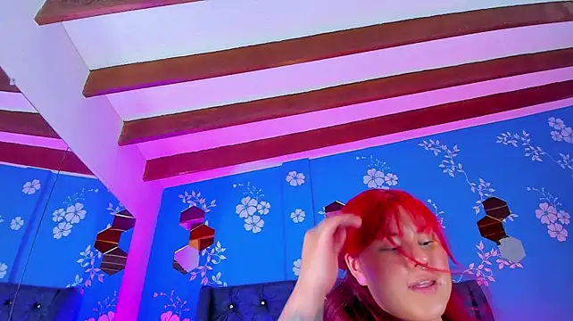 XXX chat uživo modela Issa_Clark01