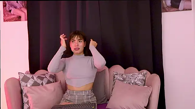 Dakotacollis - cream on tits