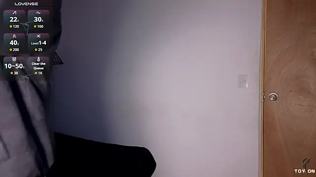عرض كام isaacblaze_