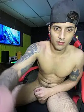 AlessandroAGT Live XXX-Chat