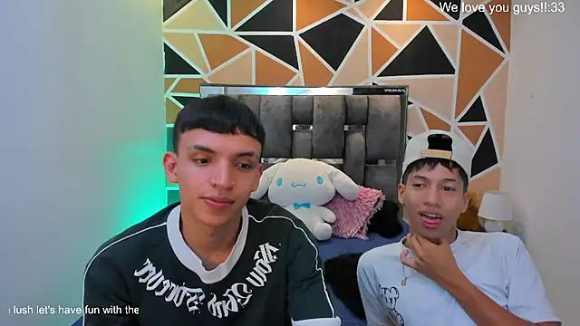 Czat XXX na żywo – Juan_Nd_Steven