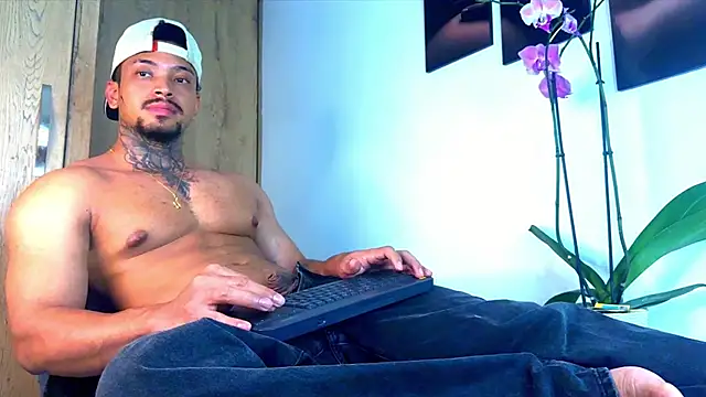 Chat +18 de Stiven_collins ao vivo