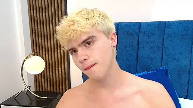 Ian_Stone Live XXX-Chat