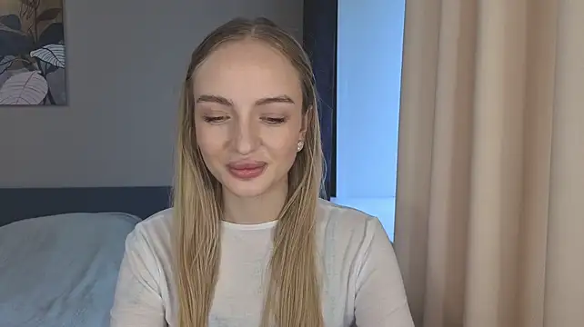 Chat +18 de A_delina ao vivo