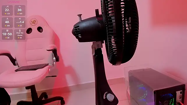  צ'אט XXX בשידור חי של violett_ward