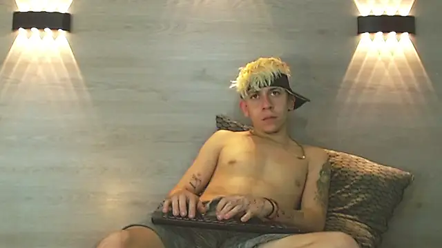 Chat +18 de Gaeliitto ao vivo