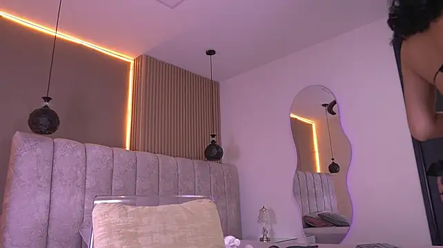 violeta_aroca Chat XXX in diretta